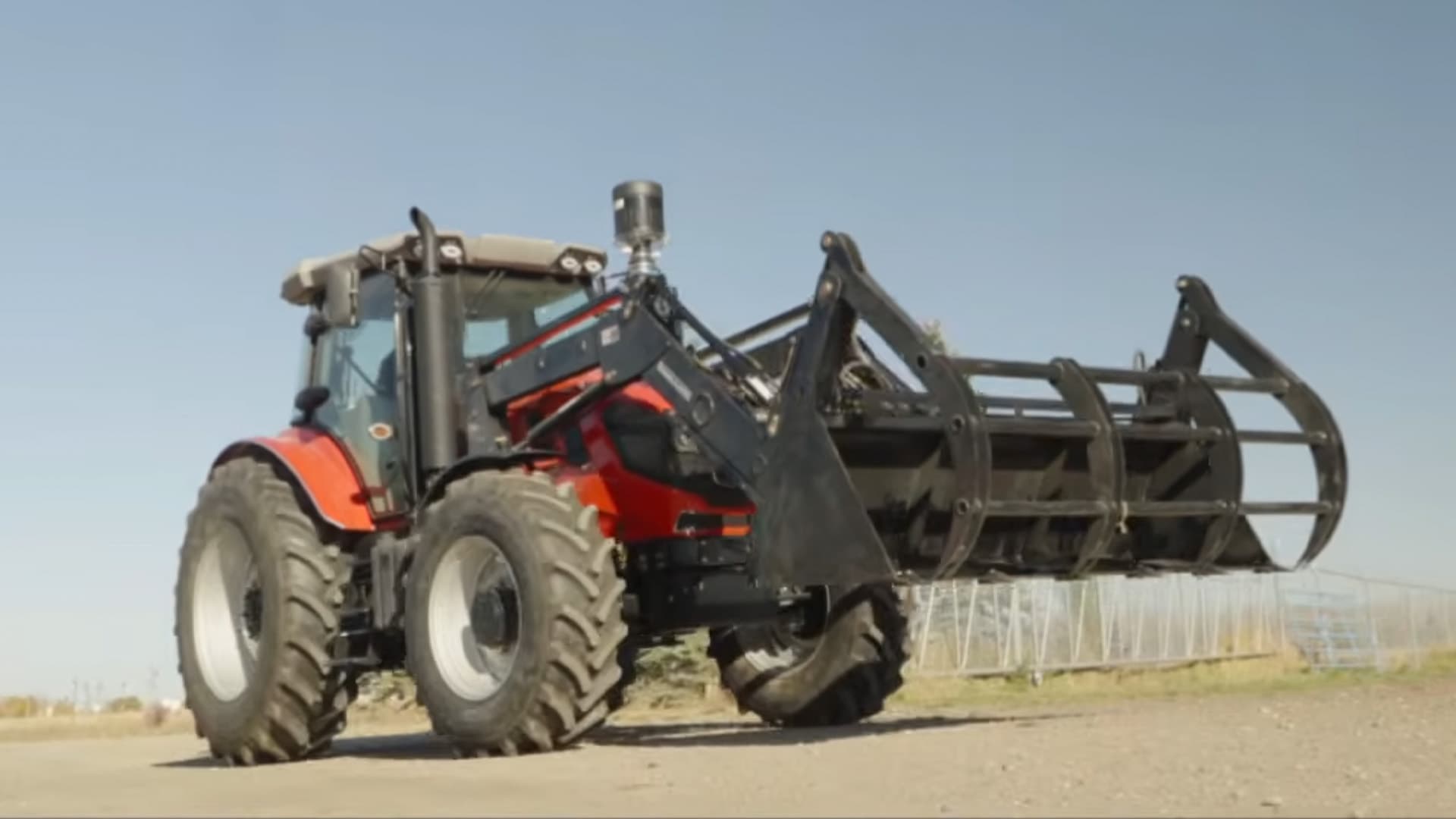 Alberta startup undercuts tractor market with stripped-down, half-price machines